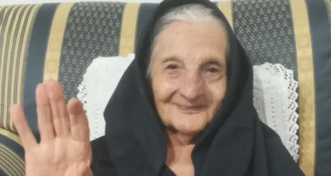 Tuili. Un paese in festa per i 100 anni di nonna Bonaria