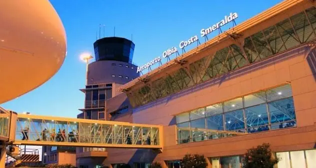 Aeroporti: Olbia “sorpassa” Alghero anche in inverno