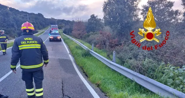 Maltempo, cede l’asfalto: chiusa la strada tra Busachi e Samugheo