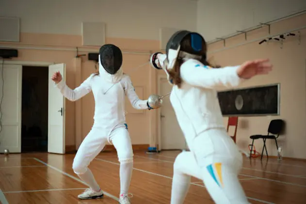 Fencing sports