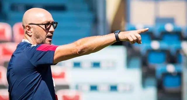 Zenga: \"Cagliari da settimo posto. Cragno da nazionale\"