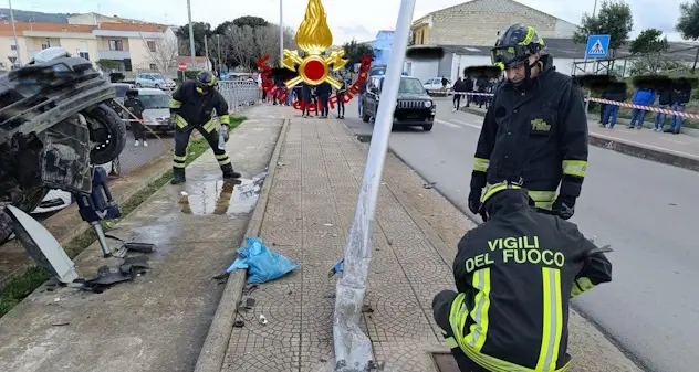 Sorso. Investe una donna sul marciapiede, gravissimi lei e il conducente