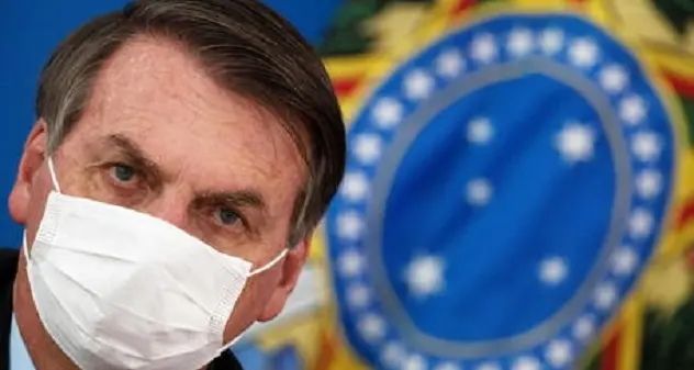 Bolsonaro positivo al Covid-19: \"Fiducioso in una rapida guarigione\"