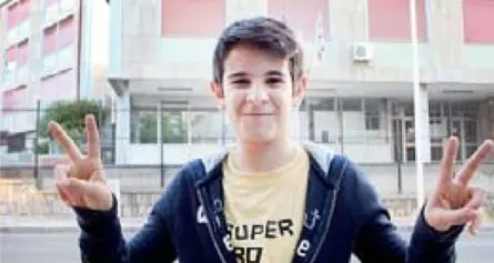 Ha sostenuto l'esame in lingua sarda: il giovane Riccardo è stato promosso con il massimo dei voti.
