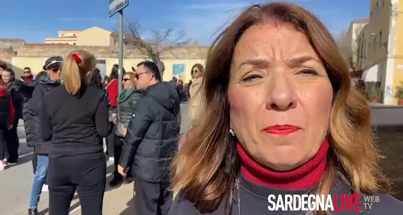 Alghero in piazza per dire no alla violenza sulle donne