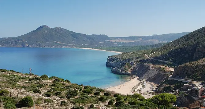 Ordigno sulla Costa Verde, sul posto l'esercito