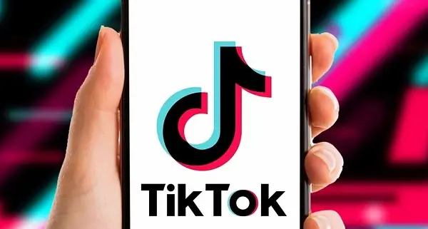 TikTok al bando, Camera Usa approva legge. Ira della Cina