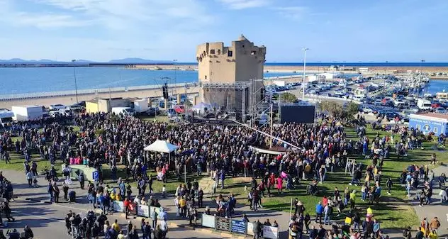 \"Note sotto la Torre”: l’evento della Pasquetta a Porto Torres