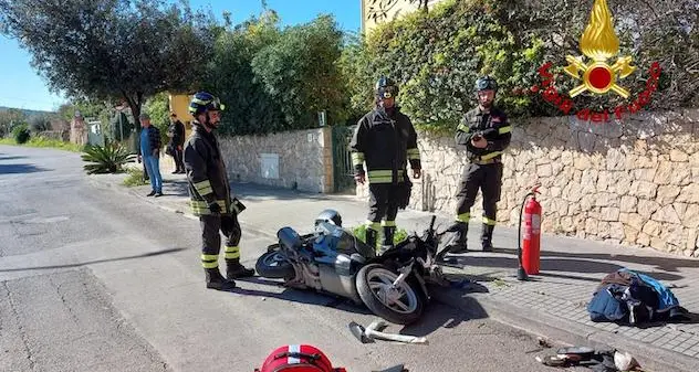 Alghero. Scontro auto-moto, un ferito in ospedale