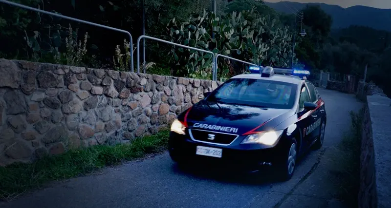 Senorbì. Fermati in auto: conducente ubriaco e passeggero con la droga