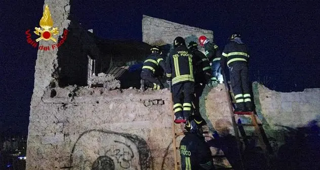 Ragazzini morti in crollo a Nuoro, indagati i 14 proprietari