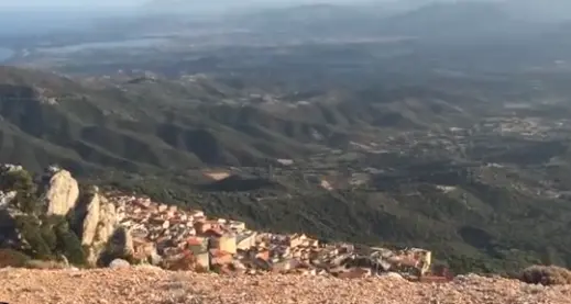 Coppia di turisti si perde lungo il sentiero che porta a Cala Goloritzè