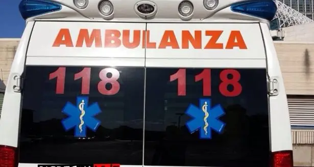 Anziana investita da un'auto, è grave