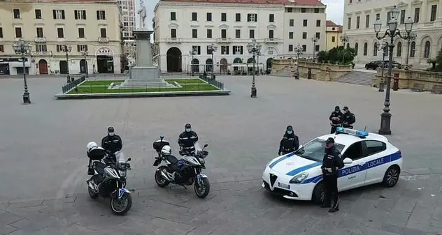 Sassari. Tre furti nei negozi del centro nell'ultima settimana: arrestato 30enne