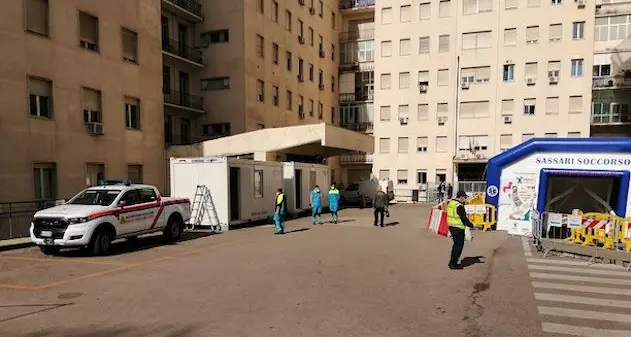 Sassari. Covid: positivo ambulante senegalese