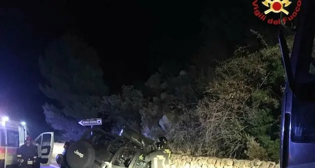 Jeep contro muro a Porto Cervo: conducente all’ospedale