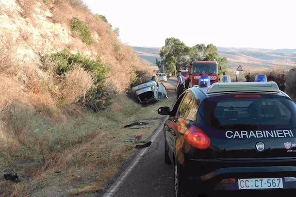 Incidente auto a Gergei, muore ventenne