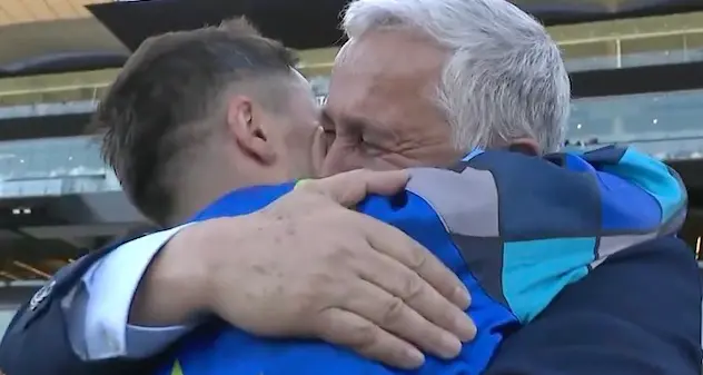 Per il fantino Andrea Atzeni vittoria a Sidney con dedica per Stefano Cherchi