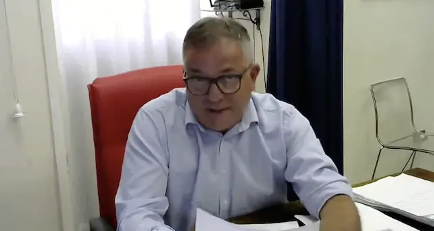 Carloforte. Turista positivo, il sindaco: “Non diffondiamo panico. Non ce n’è bisogno”