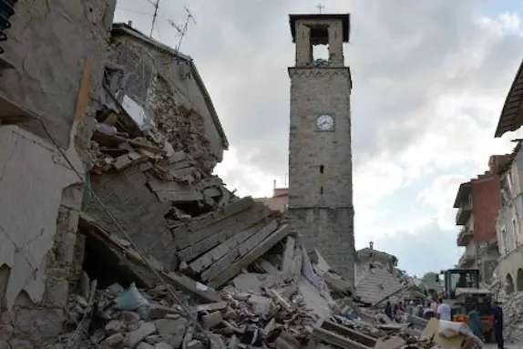 Amatrice 24 mercoled\\u00EC 2016 .\\nAd Amatrice c\\'\\u00E8 stato un terremoto di magnitudo  6.0 ci sono stati molti morti e feriti , il centro \\u00E8 stato distrutto. foto di gianluca vannicelli GMT