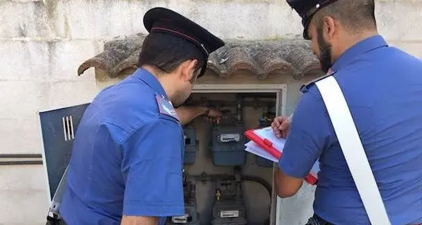 Allacci abusivi alla rete idrica: 13 nomadi denunciati