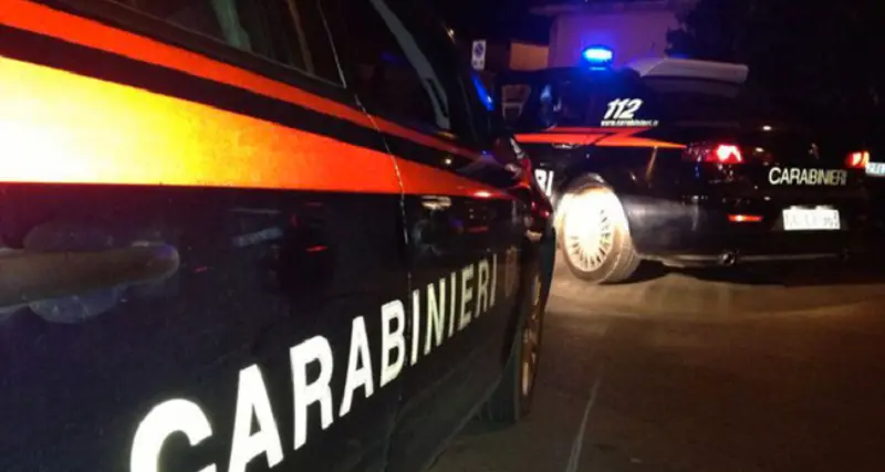 Operaio 23enne morto stritolato in un compattatore, incidente sul lavoro nel Milanese