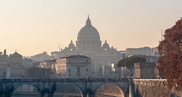 Israele avverte: \"Fermare l'Iran, può colpire città del mondo come Roma\"