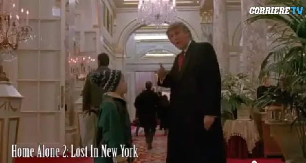 Ecco Donald Trump attore: ha recitato in \"Sex and the City\", \"Mamma ho riperso l'aereo\", \"La Tata\" e in tanti altri film