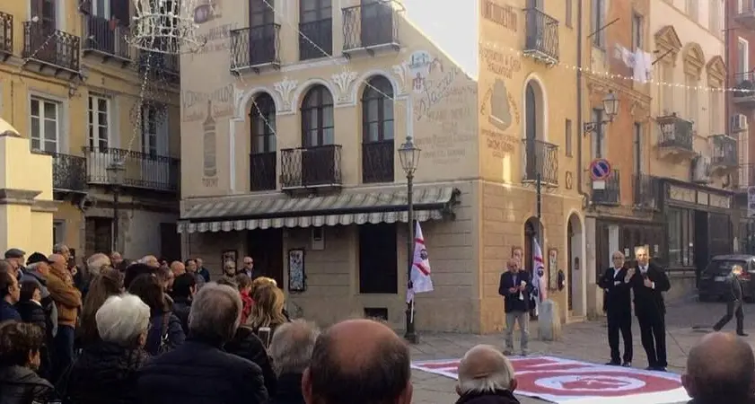 Referendum, marcia di Unidos per il No, Mauro Pili: \"Fermiamo le scorie e gli affari di Stato\"