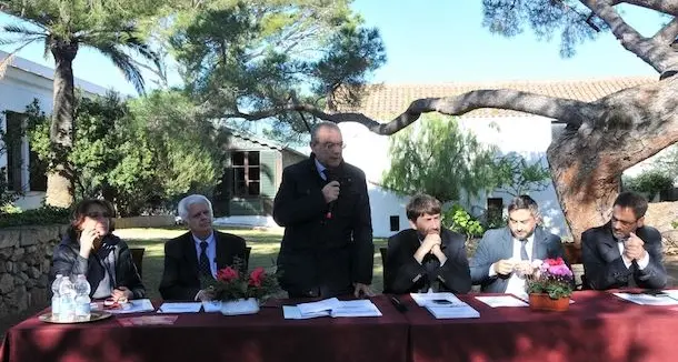 Caprera: Franceschini firma il contratto di sviluppo per le isole minori