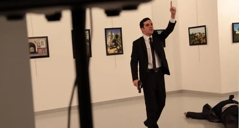 Sei persone sono state arrestato per l'omicidio dell'ambasciatore russo in Turchia