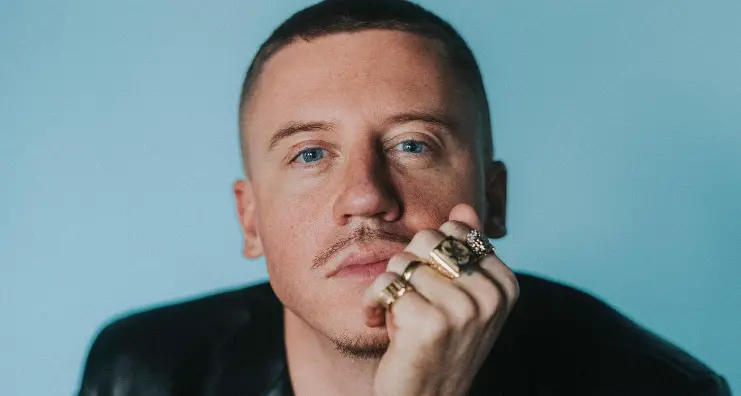 Il rapper Macklemore star del Red Valley a Olbia