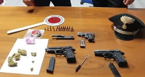 Droga e armi: arrestato un 28enne di Ilbono