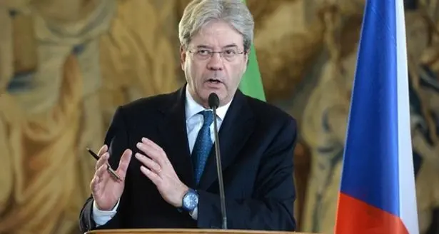 Malore per Gentiloni al rientro da Parigi: operato al Gemelli