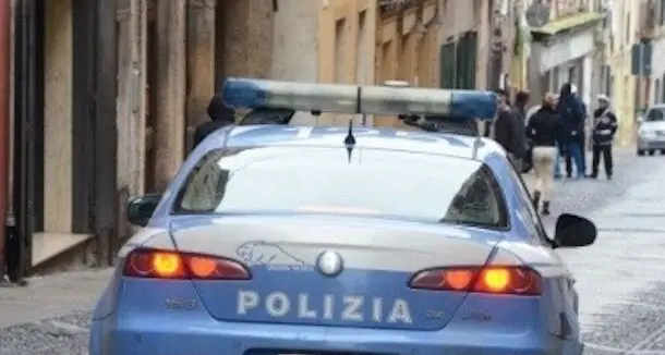 Rissa nel quartiere di Monte Rosello, 38enne si difende con un bastone: denunciata