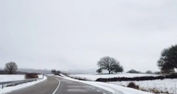 Meteo, nuova perturbazione in arrivo: temporali e neve nel fine settimana. Ecco le previsioni