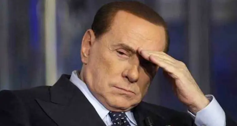 Sfogo “fuori onda” di Berlusconi: Alfano mi ha complicato la vita