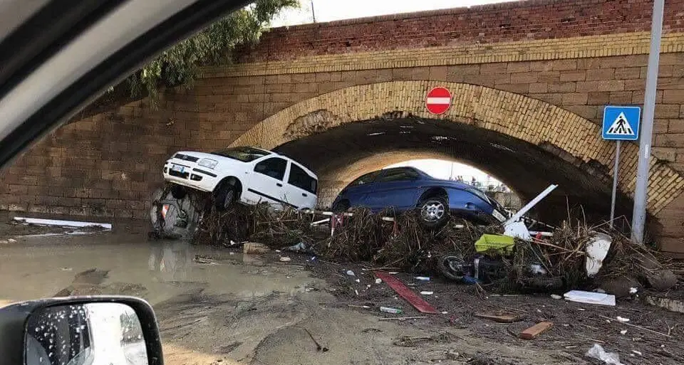 Sicilia in ginocchio a causa del maltempo. Ecco il video in diretta da Sciacca