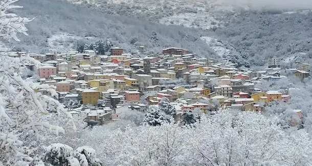 Parla il sindaco Gualtiero Mameli: \"Ecco come abbiamo gestito l'emergenza neve\"