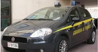 La Guardia di Finanza sequestra due discariche abusive, denunciati i proprietari