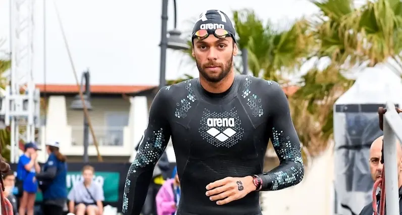 Paltrinieri star della Coppa del mondo di nuoto in acque libere a Golfo Aranci