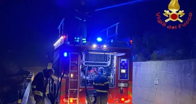 Domenica di duro lavoro per le squadre dei Vigili del Fuoco di Nuoro: fiamme anche a Irgoli, Seui, Sarule e Orune