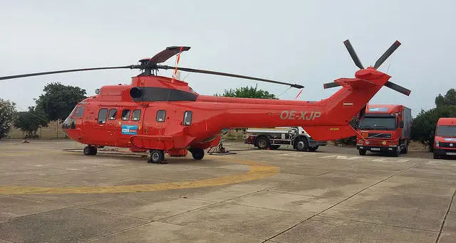 Contro gli incendi arriva l'elicottero Super Puma con una capacità di carico di 4500 litri e con elevate prestazioni di volo