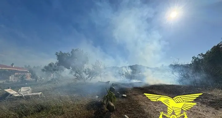 Sardegna: iniziata la stagione degli incendi. Oggi 5 roghi