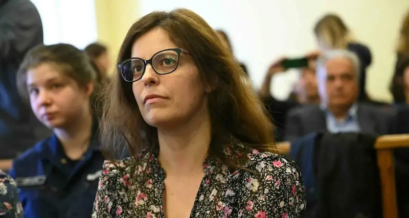 Roberto Salis: \"Votate Ilaria per portare avanti battaglia politica\"