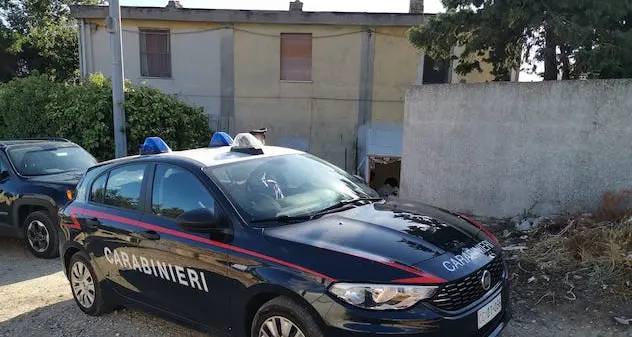 Furto, ricettazione e riciclaggio: custodia cautelare in carcere per due persone