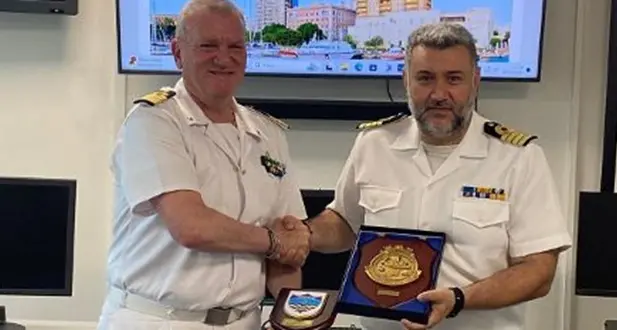 Cagliari. Guardia costiera salva militare della marina greca: i ringraziamenti