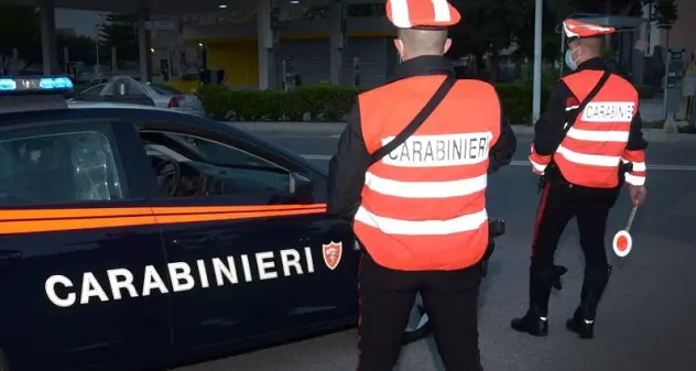 Ricettazione: due persone denunciate dai carabinieri