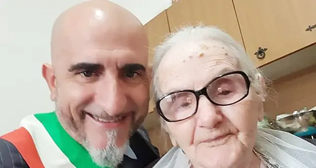 Buon Compleanno Maria Pirarba: 102 anni e non sentirli