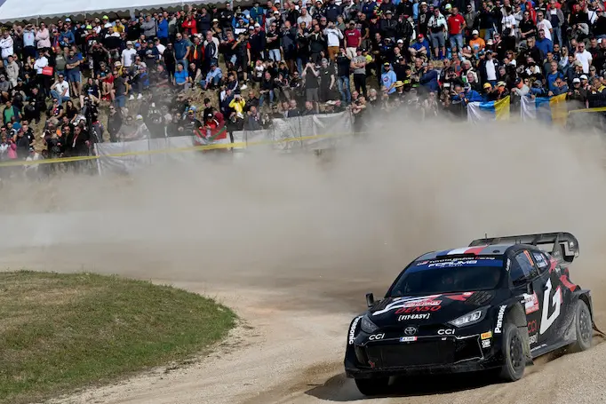 Sebastien Ogier-Vincent Landais, Toyota GR Yaris Rally1 Hybrid #17